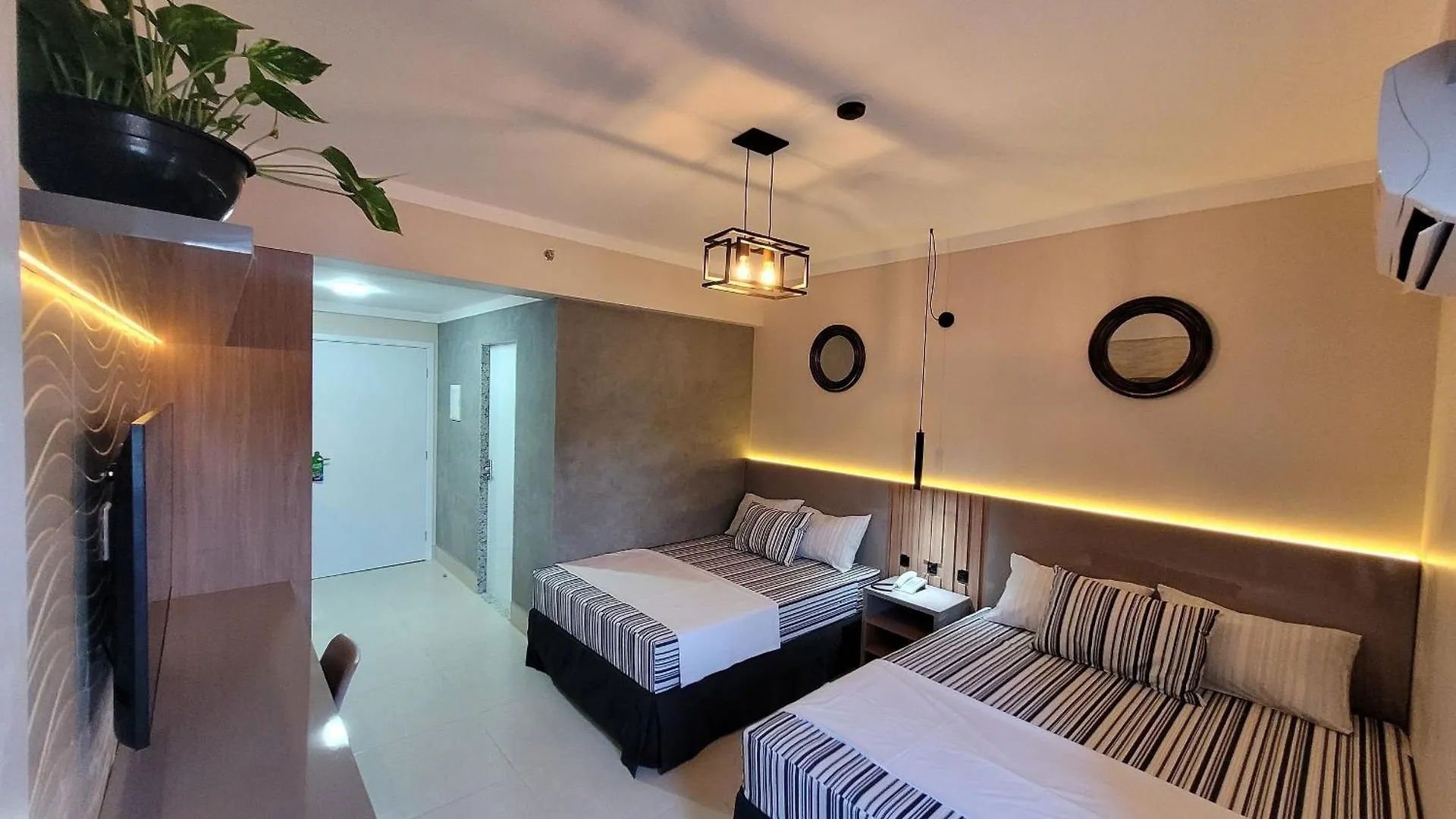 Apartamento Spazzio Diroma C/Acesso Diroma Acqua Park!! Caldas Novas